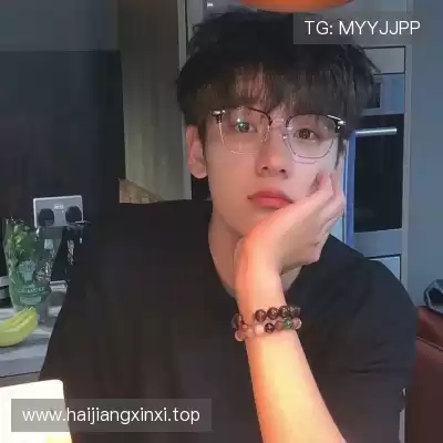 尤诗彩